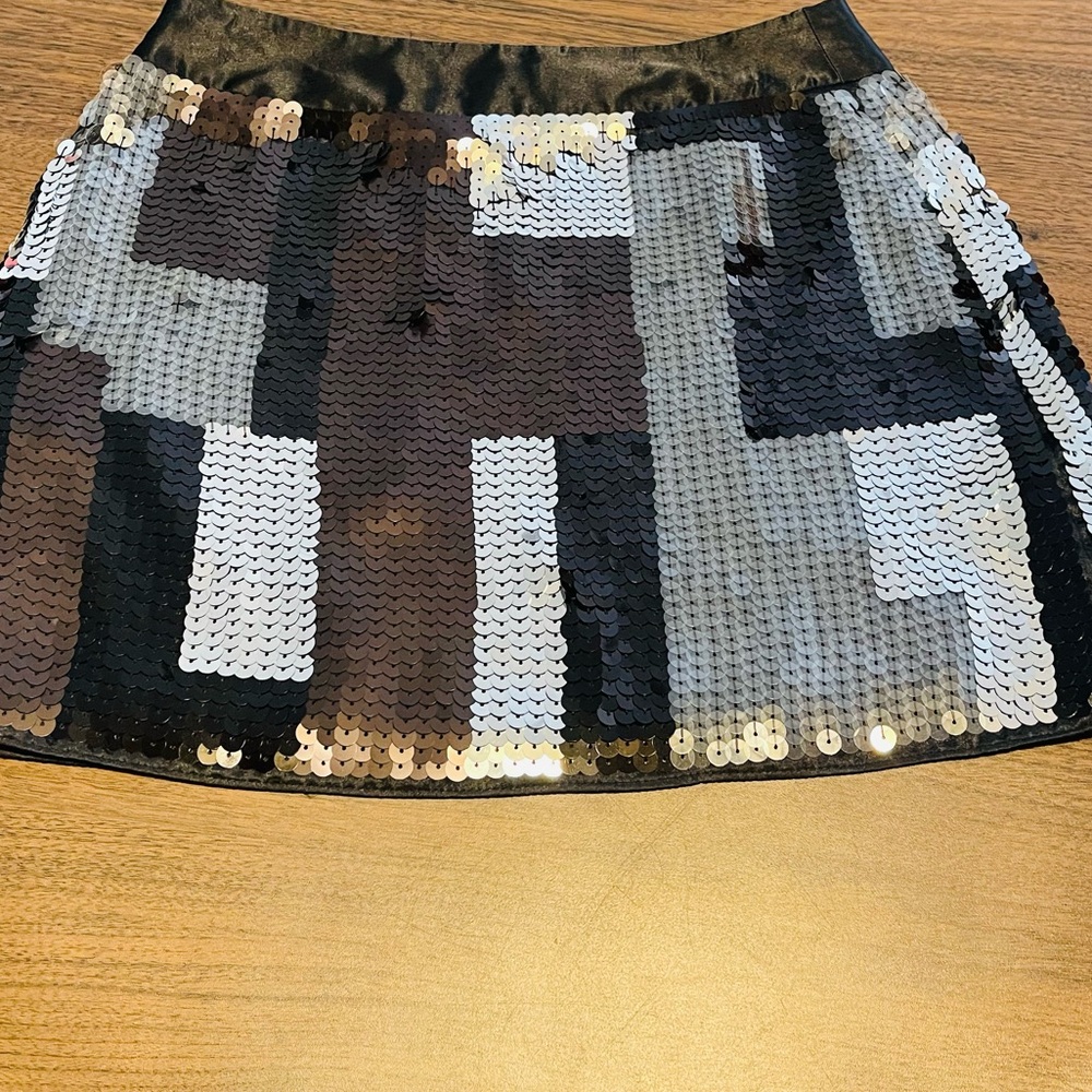 Express Sequin Mini Skirt - Black and Gray